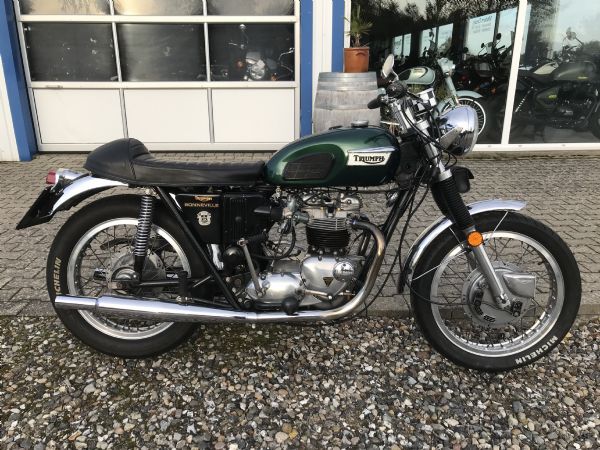 Triumph 650 bonneville